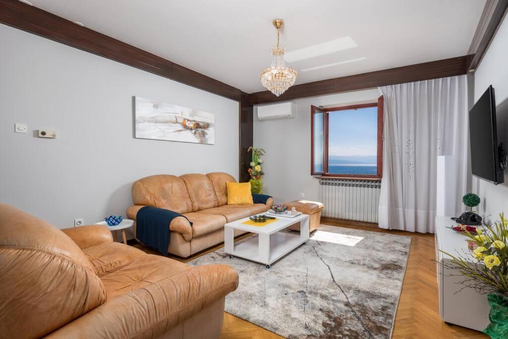 Apartmán Deluxe Ana 100 M From The Opatija